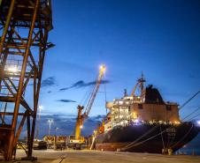 De janeiro a setembro de 2020, os portos de Paranaguá e Antonina movimentaram mais carga que nos 12 meses de 2010 e 2011. Os números de 2020 também se aproximam dos anos completos de 2012 e 2015. 