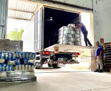 Governo estadual dará apoio logístico para a distribuição de cestas básicas, kits de limpeza, cobertores e rações para pets para as principais comunidades afetadas