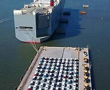 Porto de Paranaguá começa a operar berço exclusivo para veículos, máquinas e equipamentos
