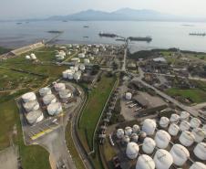 Porto de Paranaguá registra maior movimentação anual de cargas