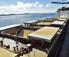 Desde janeiro até outubro, o porto exportou 19,2 milhões de toneladas destes produtos. A quantidade é 13% maior que o alcançado em todo o ano passado, quando foram 17 milhões de toneladas. 