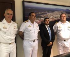 Parceria entre a Marinha e Portos do Paraná deve ampliar segurança na navegação
