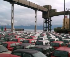Um terceiro pátio para veículos, com capacidade para 2500 unidades, está em processo de alfandegamento e deve ser liberado em poucos dias. Com isso, o Porto aumentará a capacidade de armazenagem de veículos em 30%, que permitirá atender melhor a demanda.