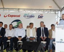 O evento teve a participação de diversas autoridades, bem como, representantes das cooperativas filiadas Coopavel, Copacol, C.Vale e Lar, bem como associados, empregados e parceiros comerciais.