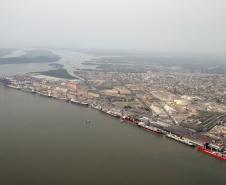 A Administração dos Portos de Paranaguá e Antonina (Appa) fechou, nesta sexta-feira (11), o balanço total da movimentação de cargas nos portos paranaenses no ano passado. 