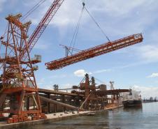 A capacidade será para carregar até duas mil toneladas por hora. Atualmente, os equipamentos em operação no Corredor de Exportação do Porto de Paranaguá têm capacidade nominal para 1.500t/h. 