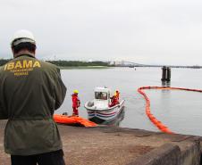 Porto de Paranaguá comprova junto ao Ibama capacidade de atender acidente ambiental