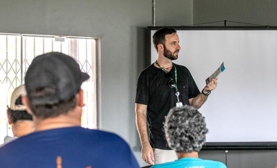 Portos do Paraná encerra outubro com atividades socioambientais no litoral do Estado