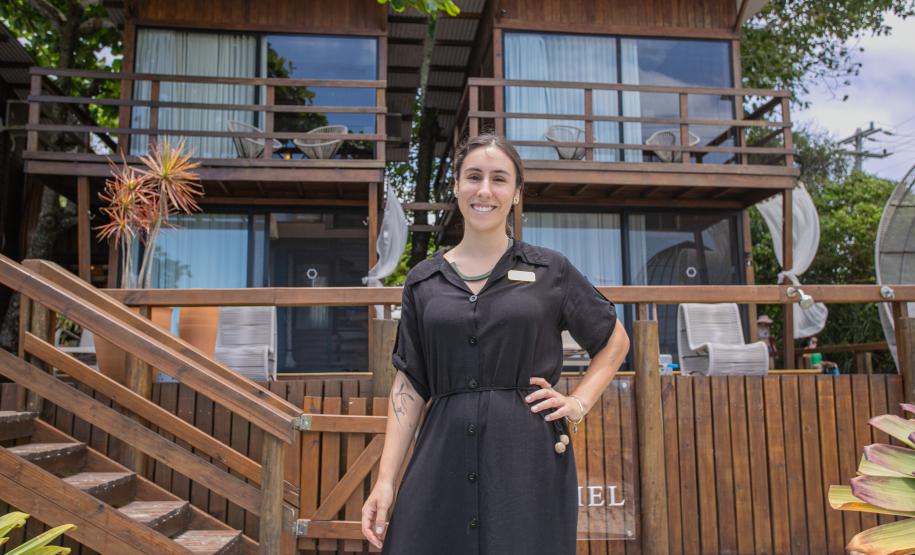 Empresas da Ilha do Mel recebem certificado ambiental da Portos do Paraná