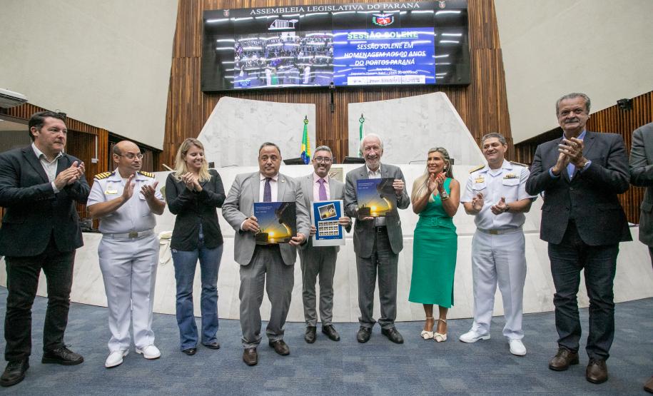 Assembleia Legislativa parabeniza Porto de Paranaguá pelo aniversário de 90 anos